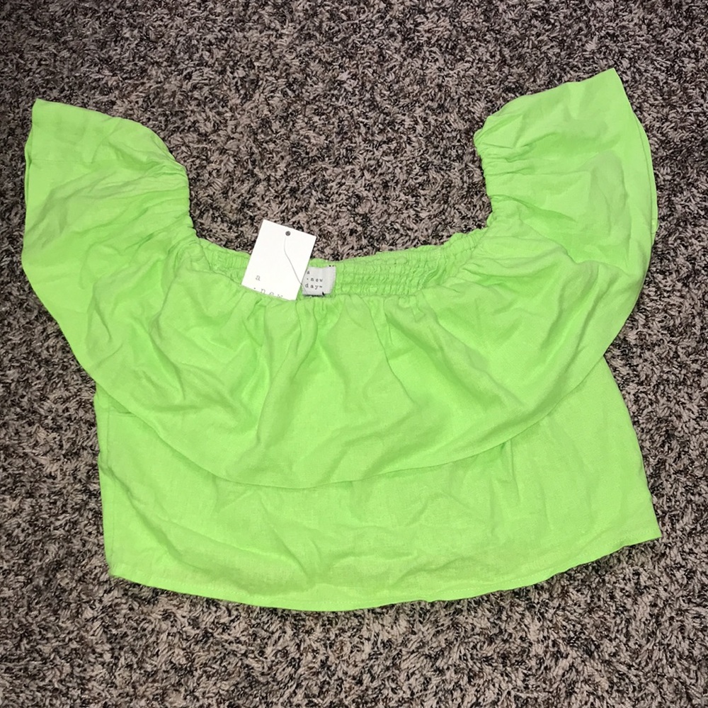 A New Day Off Shoulder Ruffle Sleeve Crop Linen Top  X Large | NWT! - Picture 3 of 7